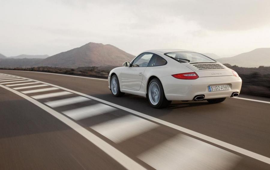  Porsche 911 2008 года  (фото 30 из 40)